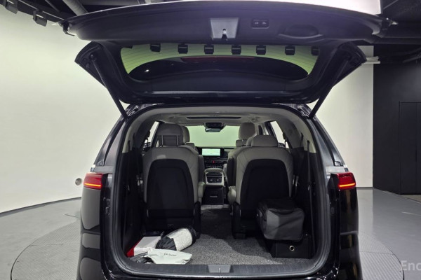 2021 Kia Carnival с пробегом 39 752 км