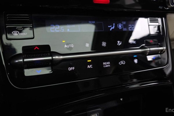 2022 Kia Carnival с пробегом 52 609 км