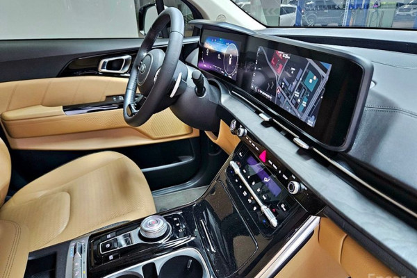 2021 Kia Carnival с пробегом 57 872 км