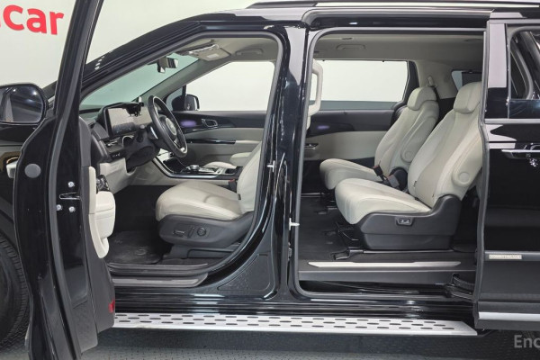 2023 Kia Carnival с пробегом 34 344 км