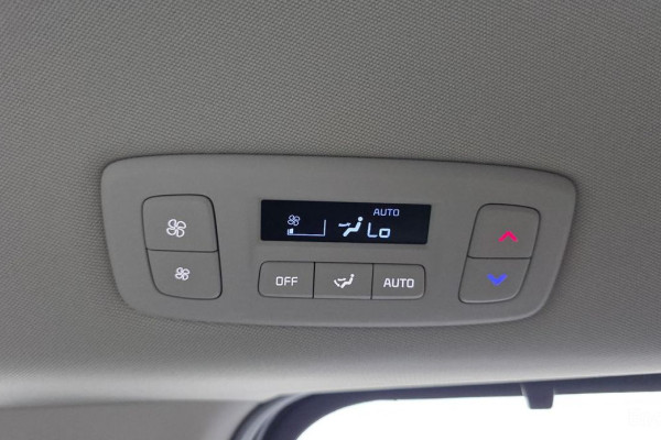 2023 Kia Carnival с пробегом 34 344 км