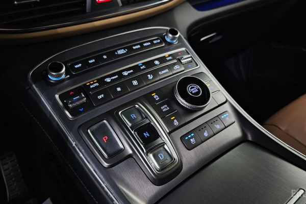 2023 Hyundai Santa Fe с пробегом 40 047 км