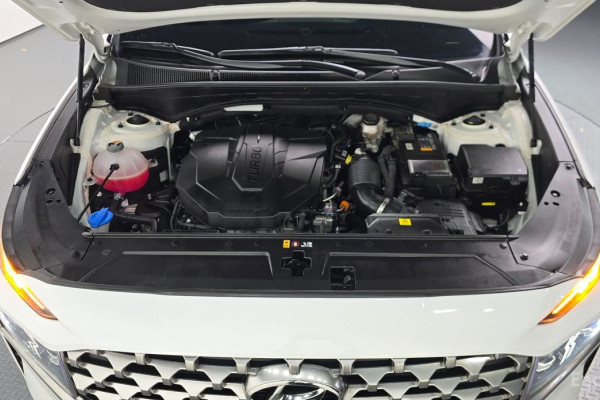 2023 Hyundai Santa Fe с пробегом 26 174 км