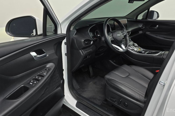 2023 Hyundai Santa Fe с пробегом 26 174 км