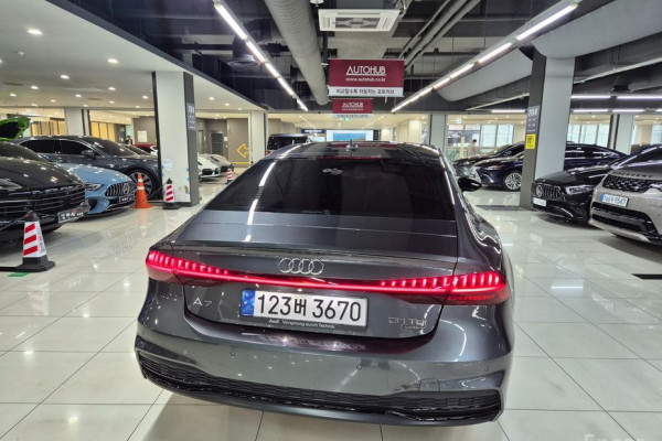2023 Audi A7 с пробегом 51 735 км
