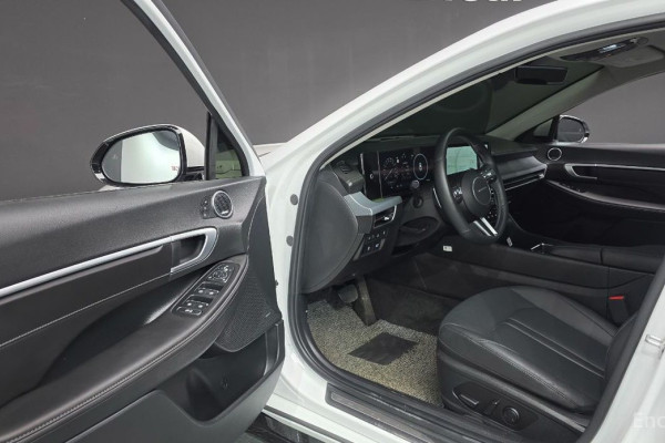 2024 Hyundai Sonata с пробегом 12 072 км