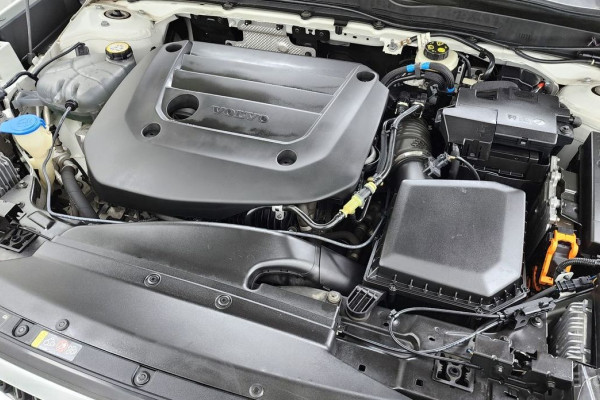 2020 Volvo XC40 с пробегом 102 989 км