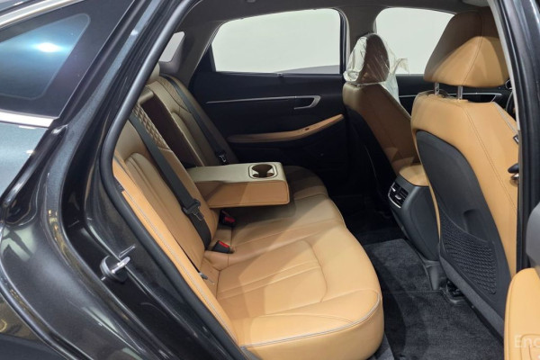 2024 Hyundai Sonata с пробегом 7 898 км