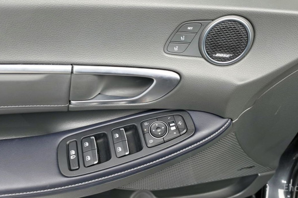 2023 Hyundai Sonata с пробегом 18 574 км