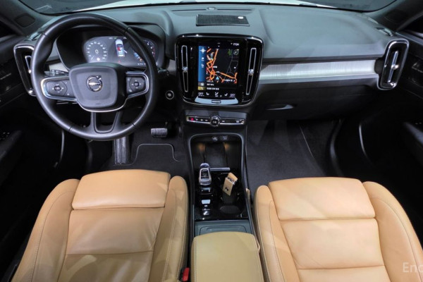 2020 Volvo XC40 с пробегом 77 755 км