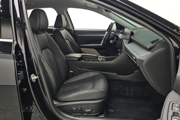 2023 Hyundai Sonata с пробегом 42 152 км