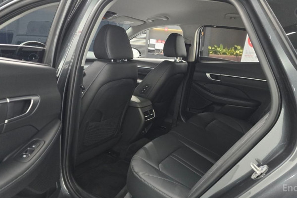 2025 Hyundai Sonata с пробегом 10 126 км