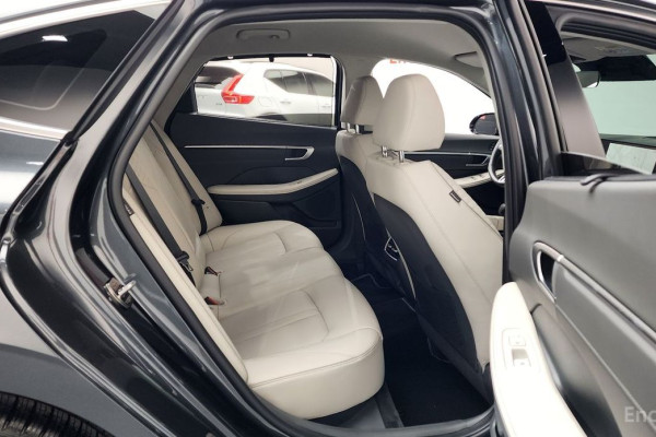 2025 Hyundai Sonata с пробегом 4 557 км