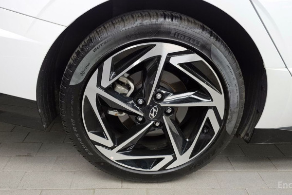 2023 Hyundai Sonata с пробегом 23 670 км