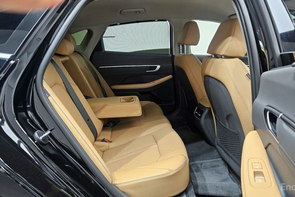 2025 Hyundai Sonata с пробегом 1 675 км