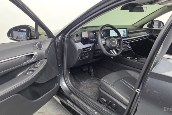 2023 Hyundai Sonata с пробегом 24 275 км