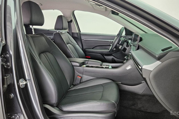 2023 Hyundai Sonata с пробегом 31 902 км