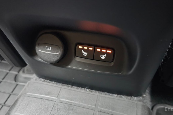 2021 Volvo XC40 с пробегом 84 330 км