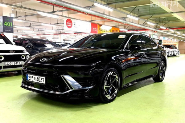 2023 Hyundai Sonata с пробегом 21 776 км