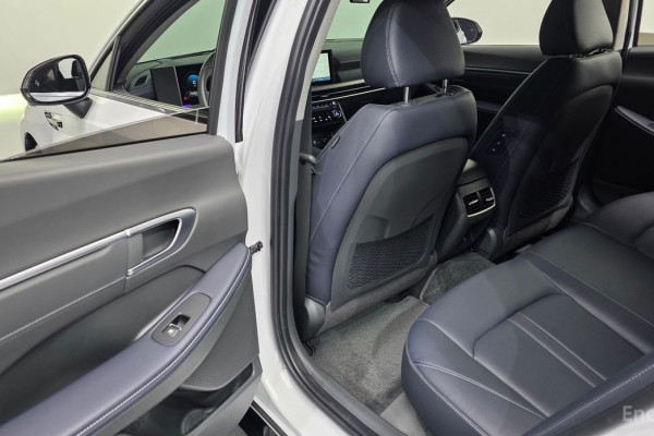 2024 Hyundai Sonata с пробегом 17 297 км