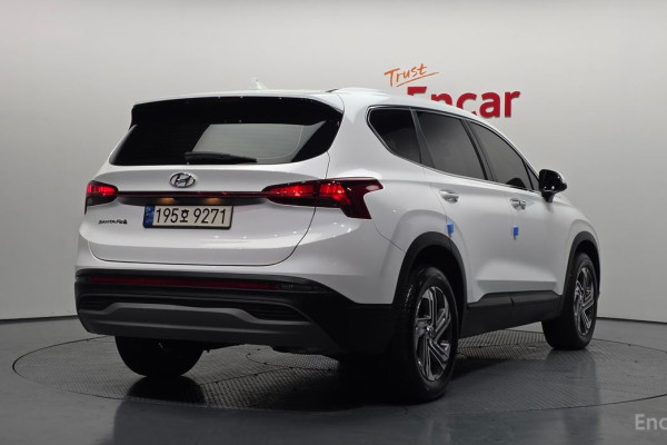 2023 Hyundai Santa Fe с пробегом 31 450 км