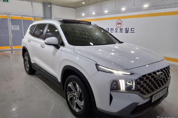 2023 Hyundai Santa Fe с пробегом 37 200 км