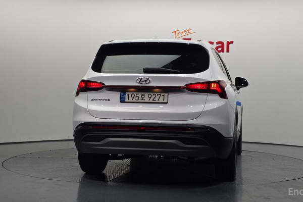 2023 Hyundai Santa Fe с пробегом 31 450 км