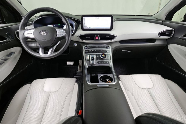 2022 Hyundai Santa Fe с пробегом 23 748 км