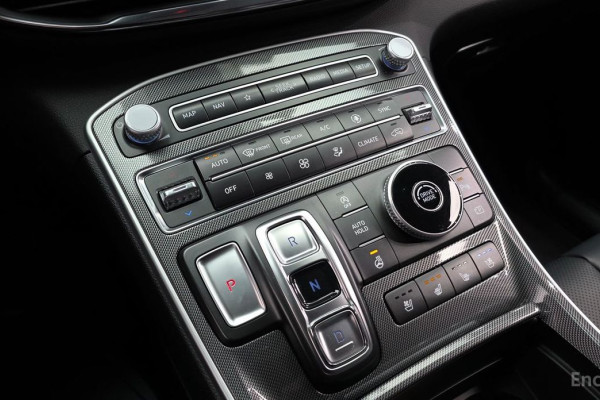 2023 Hyundai Santa Fe с пробегом 31 450 км