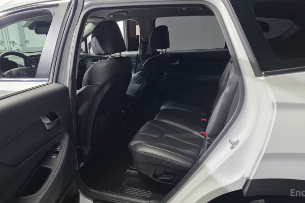 2021 Hyundai Santa Fe с пробегом 97 958 км