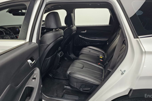 2022 Hyundai Santa Fe с пробегом 69 722 км