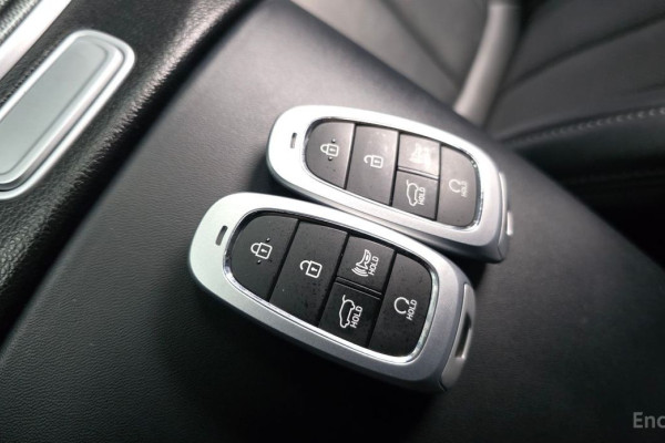 2021 Hyundai Santa Fe с пробегом 78 454 км