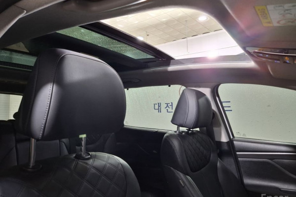 2023 Hyundai Santa Fe с пробегом 37 200 км