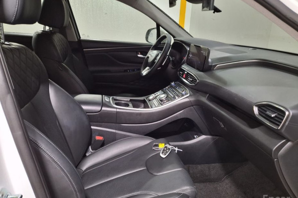 2023 Hyundai Santa Fe с пробегом 37 200 км