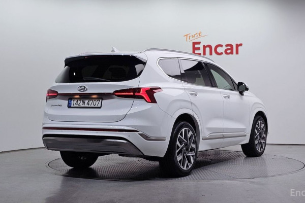 2023 Hyundai Santa Fe с пробегом 18 417 км