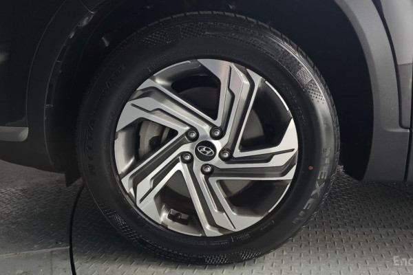 2021 Hyundai Santa Fe с пробегом 67 992 км