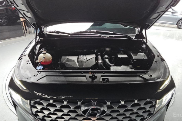 2021 Hyundai Santa Fe с пробегом 67 992 км