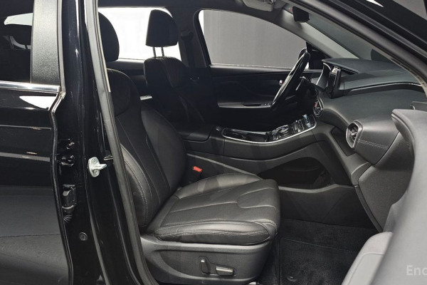 2021 Hyundai Santa Fe с пробегом 67 992 км