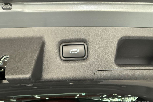 2023 Hyundai Santa Fe с пробегом 56 201 км