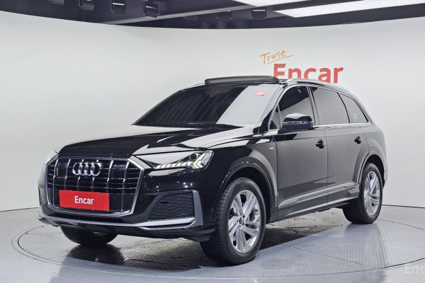 2022 Audi Q7 с пробегом 5 237 км