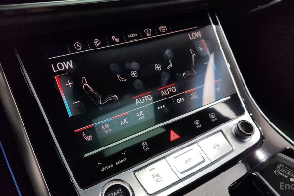 2023 Audi Q7 с пробегом 30 543 км