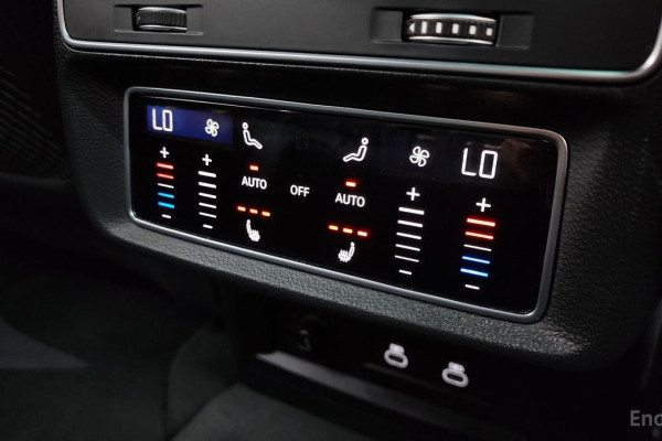 2023 Audi Q7 с пробегом 30 543 км