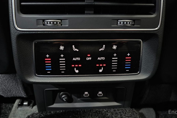 2022 Audi Q7 с пробегом 5 237 км