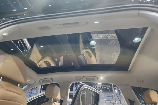 2023 Audi Q7 с пробегом 45 500 км