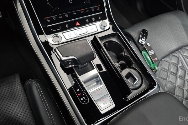 2023 Audi Q7 с пробегом 34 978 км