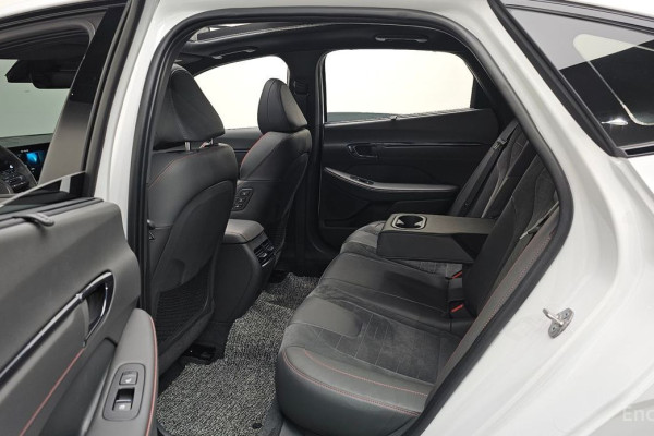 2024 Hyundai Sonata с пробегом 23 796 км