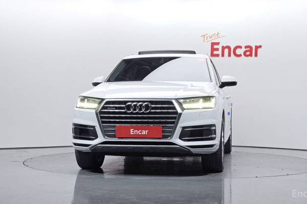 2019 Audi Q7 с пробегом 66 407 км
