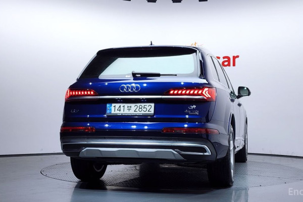 2022 Audi Q7 с пробегом 86 156 км