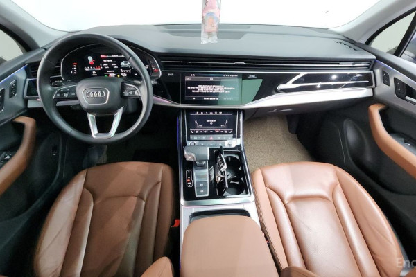 2022 Audi Q7 с пробегом 86 156 км