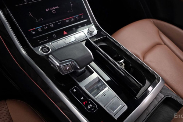 2020 Audi Q7 с пробегом 75 228 км